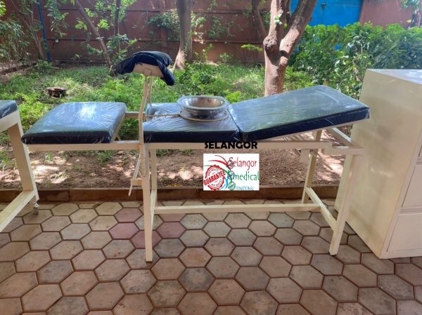 TABLE GYNECOLOGIQUE EPOXY - Image 2